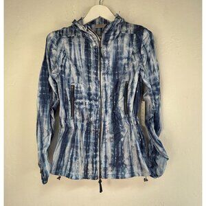 Chico's Zenergy Rain Water Isle Jacket Size 0 Blue White Tie-Dye Zip Front New